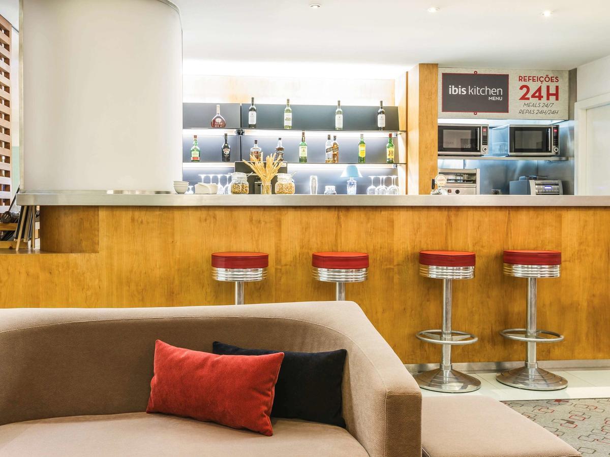 Ibis Centro Hotel 2*